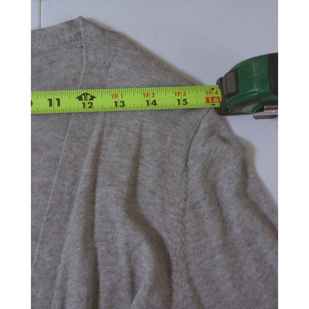 BCBGMAXAZRIA Silk Cashmere Wrap Sweater Gray Buckle Tie Front Cardigan M Romania - Picture 5 of 11
